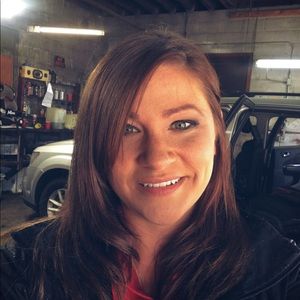 Meet your Posher, Jennifer